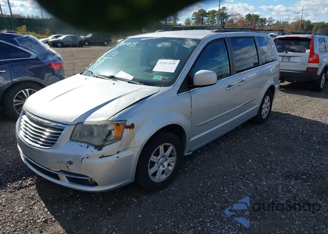 2012 Chrysler Town & Country Touring z USA, uszkodzony, nr VIN 2C4RC1BG1CR374965